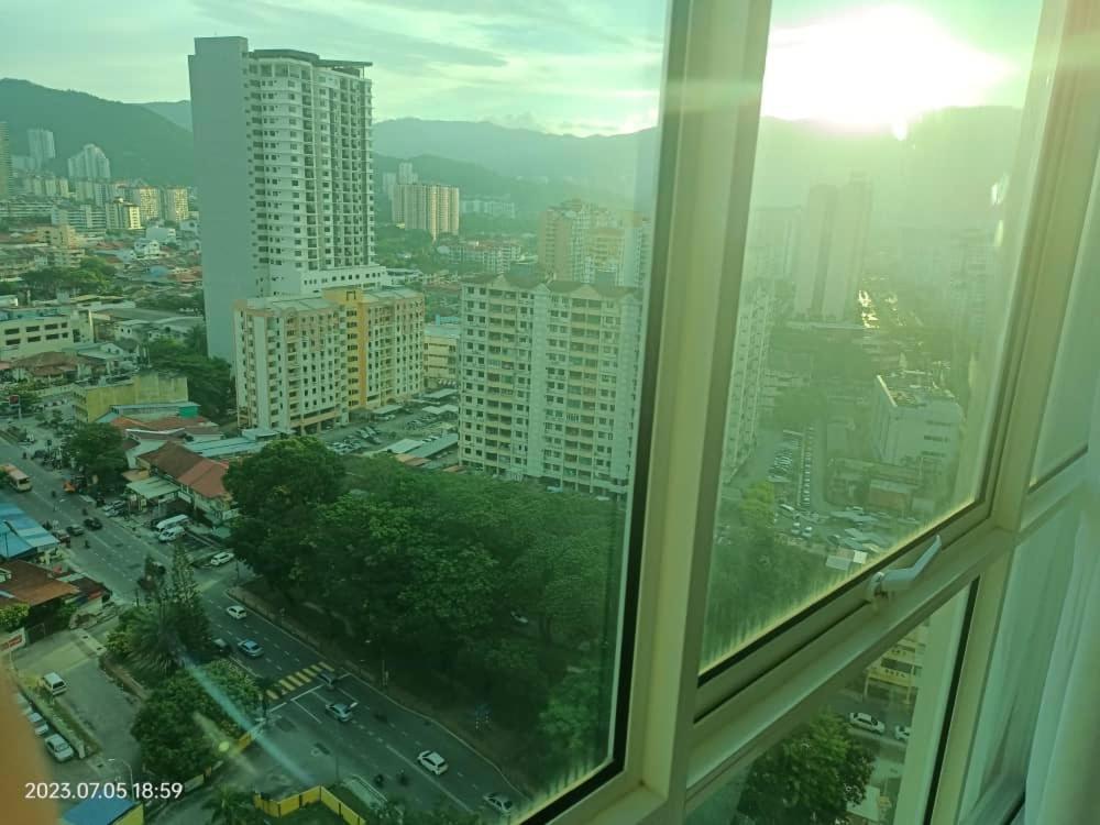 City Town 2-6 Pax Beautiful View Cozy Condo, Jelutong, Georgetown, Centre Heart Of Penang Island, Near Highway Komtar Gurney Exterior foto